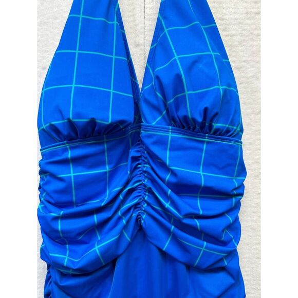 Spanx Size 17 Plus Size Tankini Swimsuit Top EUC - Picture 2 of 7